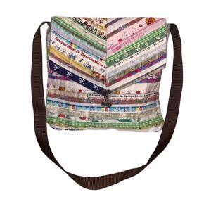 Handmade Quilted Patchwork Fabric Crossbody Bag Cottagecore Boho Purse Vintage